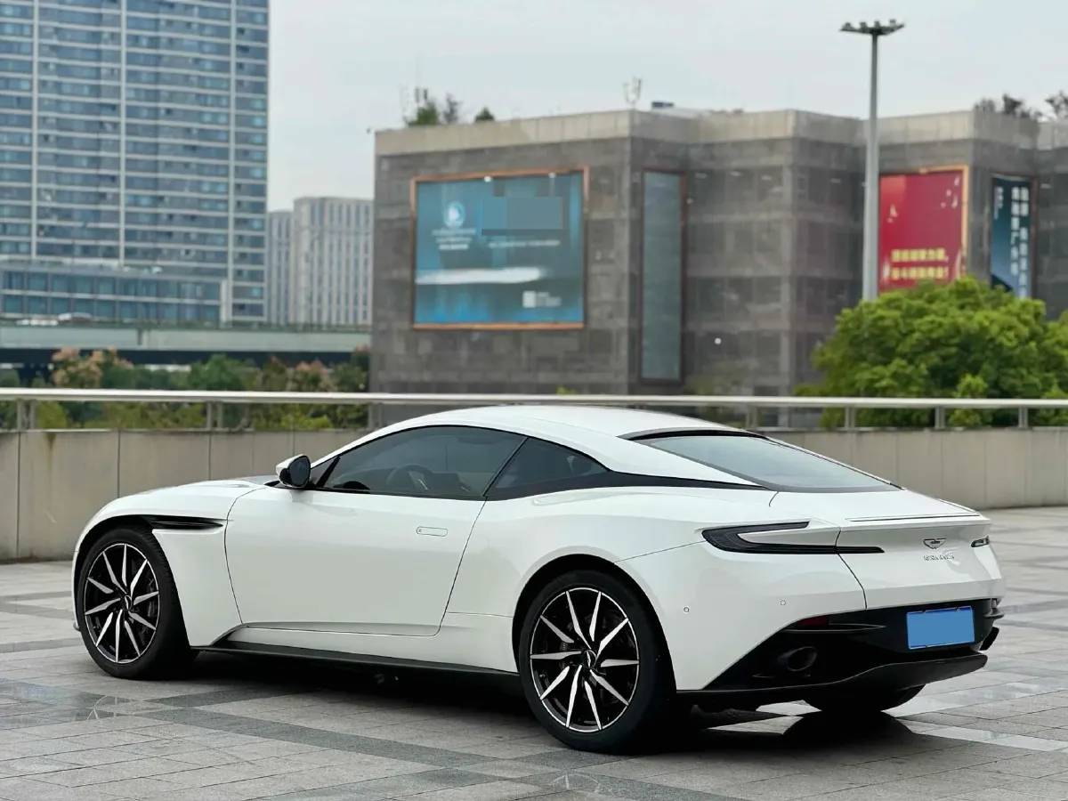 2019 Aston Martin DB11 4.0T 510HP V8 8AT,autocango,china used car exporter,china ev exporter,chinese used car exporter,chinese used ev exporter