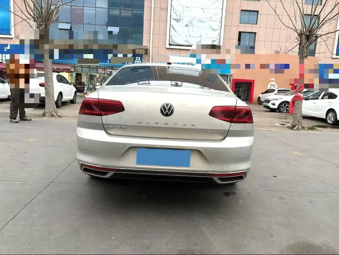 2020 Volkswagen Magotan 2.0T 186HP L4 7DCT,autocango,china used car exporter,china ev exporter,chinese used car exporter,chinese used ev exporter