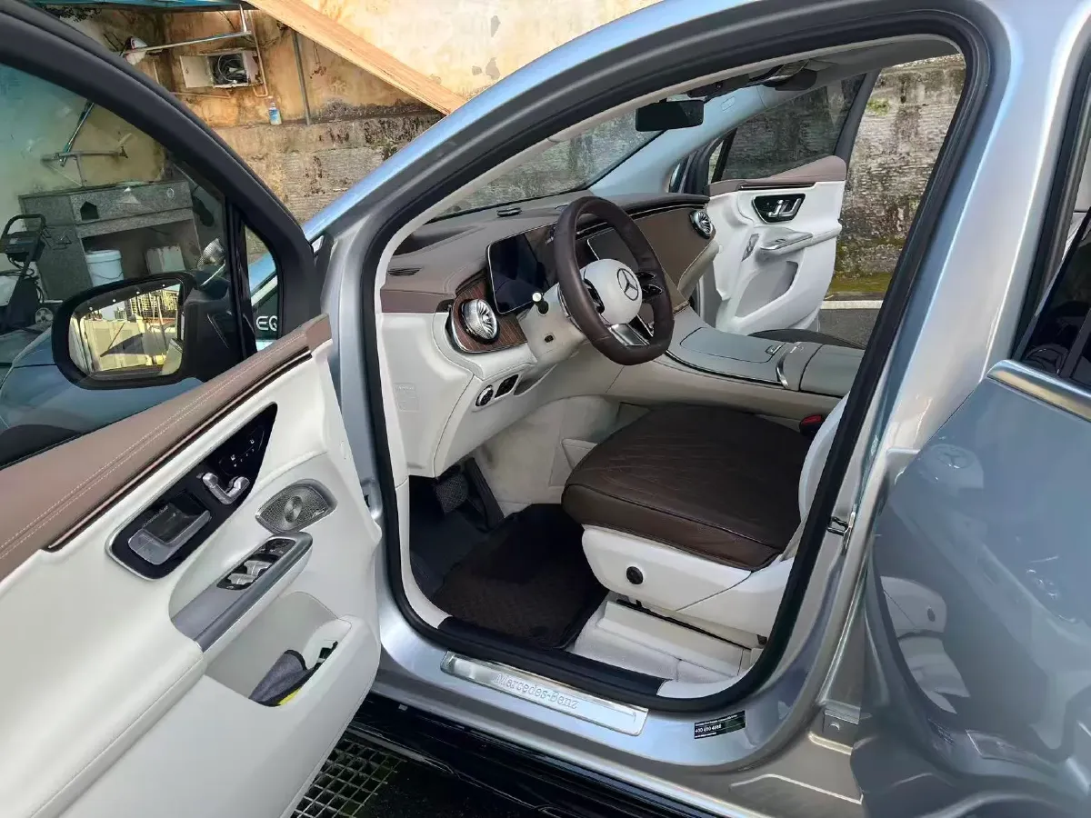 2023 Mercedes-Benz EQE SUV BEV 96.1KWH,autocango,china used car exporter,china ev exporter,chinese used car exporter,chinese used ev exporter