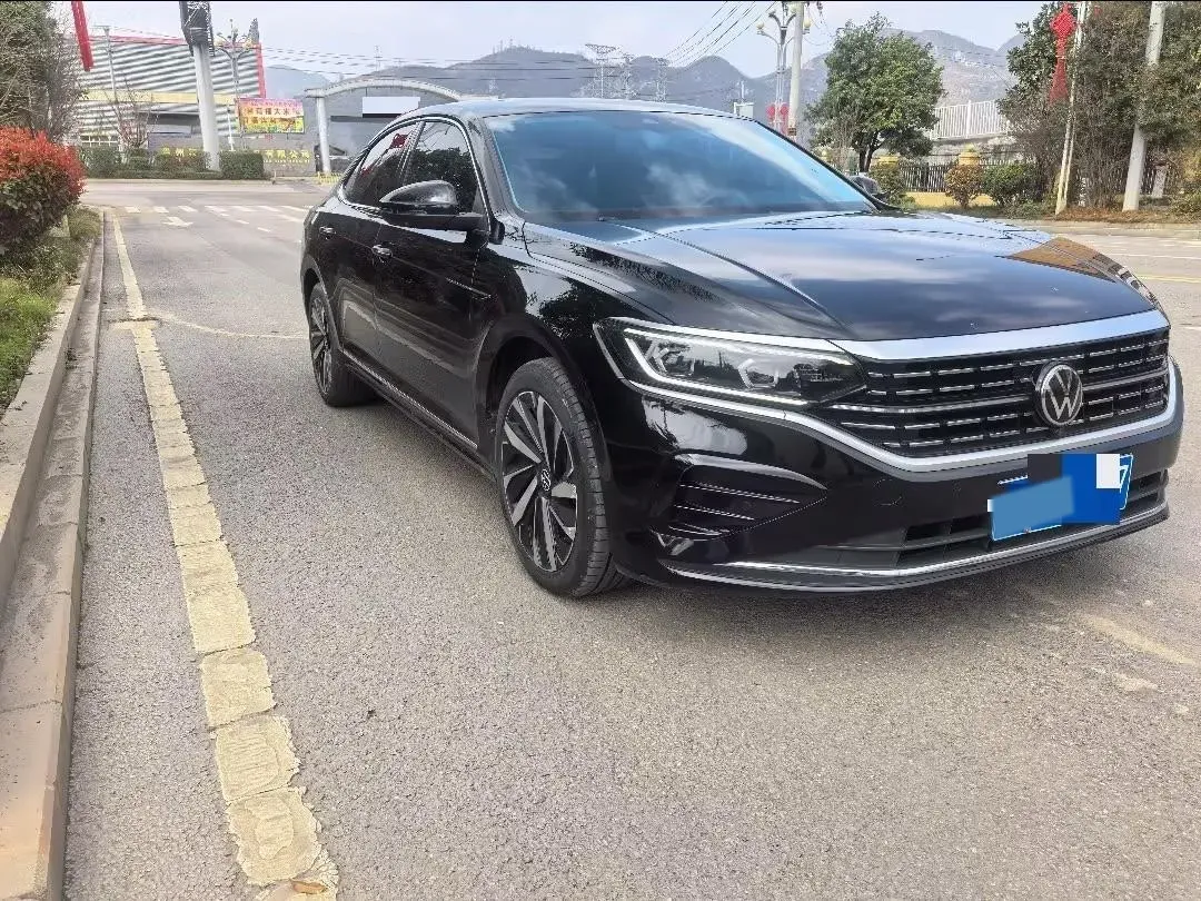 2023 Volkswagen Passat 2.0T 186HP L4 7DCT,autocango,china used car exporter,china ev exporter,chinese used car exporter,chinese used ev exporter