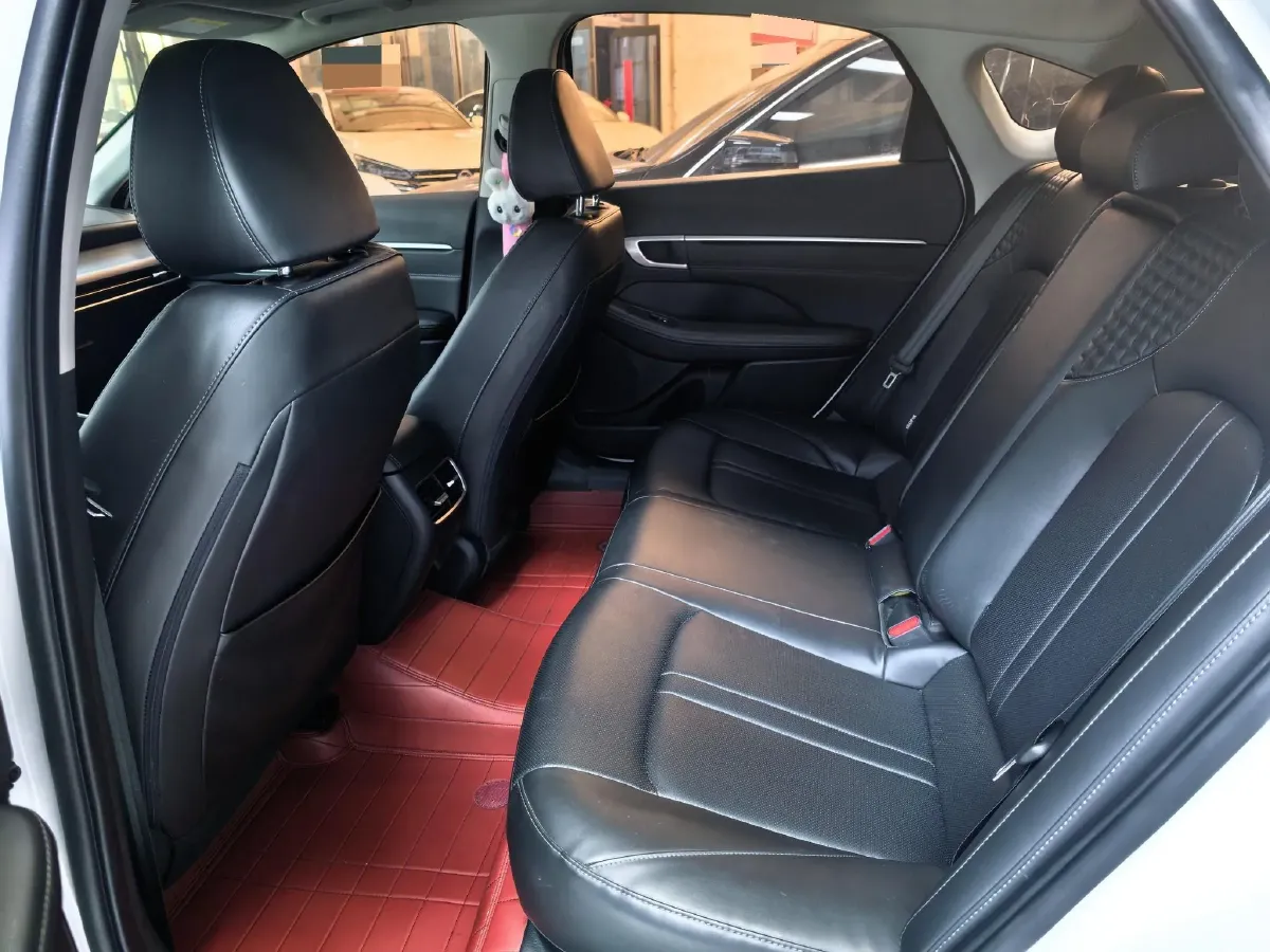 2024 Hyundai Sonata 1.5T 170HP L4 8AT,autocango,china used car exporter,china ev exporter,chinese used car exporter,chinese used ev exporter