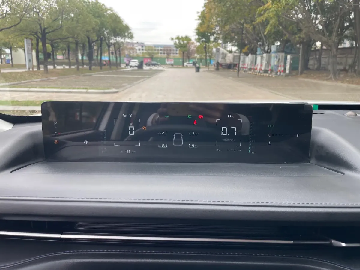 2023 ChangAn Lamore 1.5T 170HP L4 7DCT,autocango,china used car exporter,china ev exporter,chinese used car exporter,chinese used ev exporter