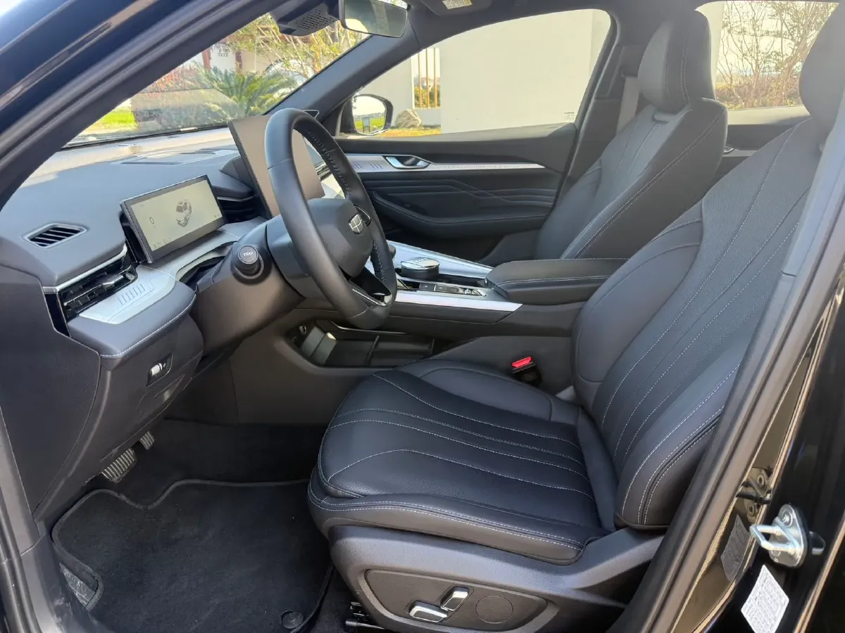 2025 Geely Preface 1.5T 181HP L4 7DCT,autocango,china used car exporter,china ev exporter,chinese used car exporter,chinese used ev exporter