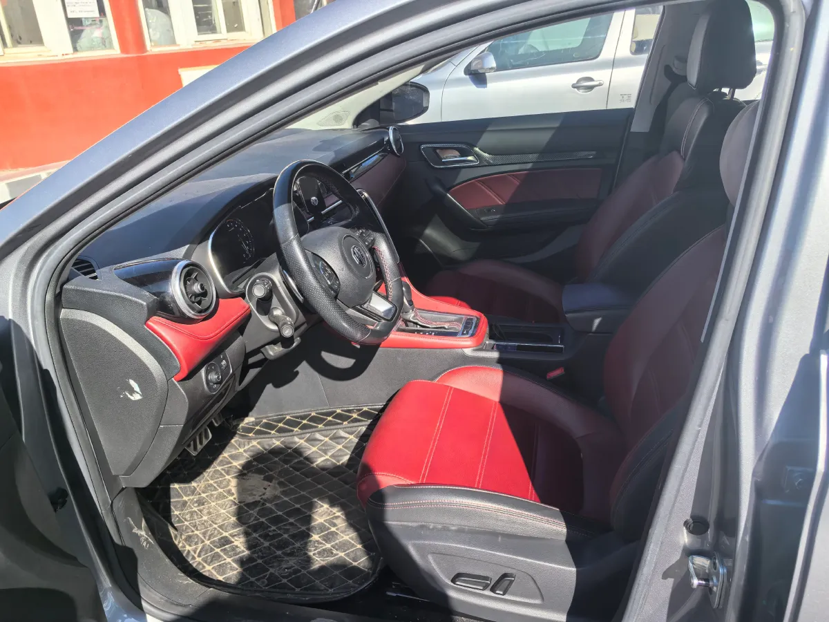 2019 Karry Dolphin EV BEV 44.5KWH,autocango,china used car exporter,china ev exporter,chinese used car exporter,chinese used ev exporter