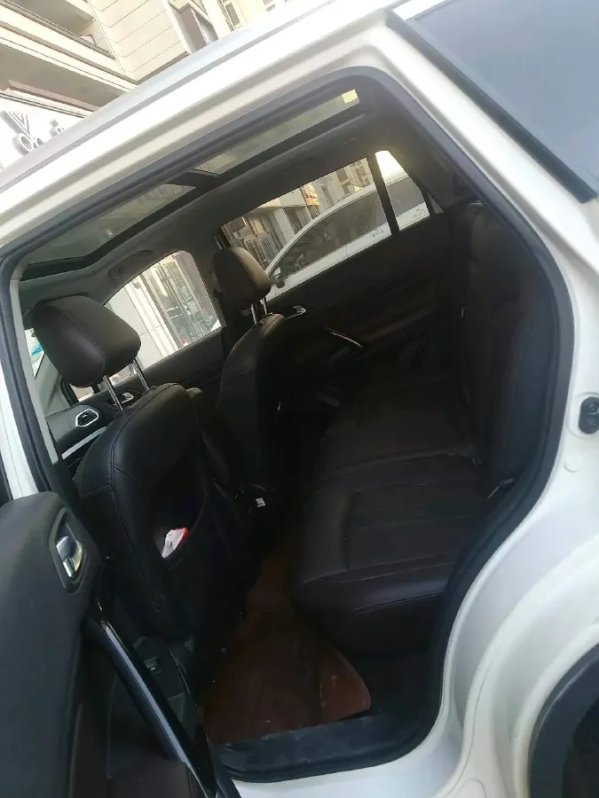 2019 GAC Trumpchi GS4 1.5T 169HP L4 6MT,autocango,china used car exporter,china ev exporter,chinese used car exporter,chinese used ev exporter