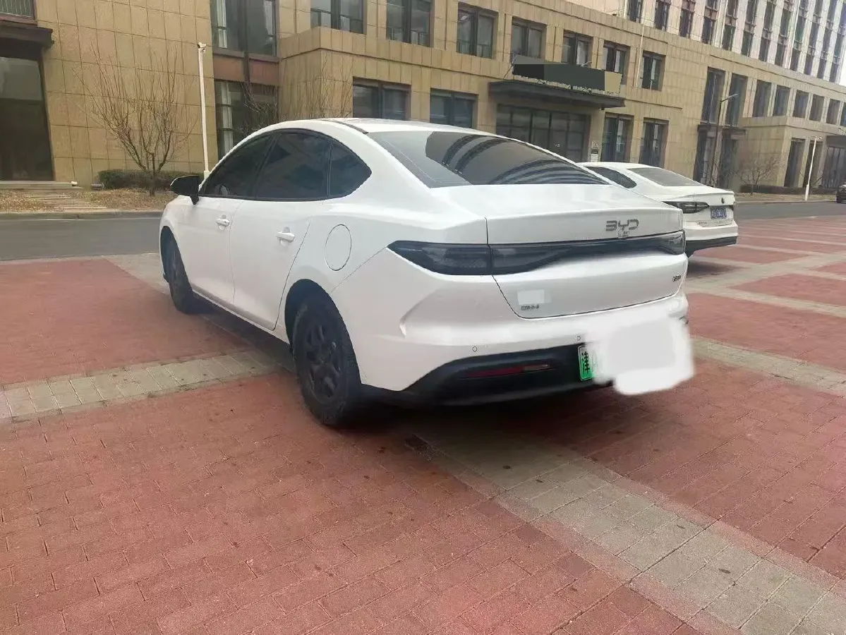 2025 BYD Seal05 DM-i 1.5L 101HP L4 E-CVT PHEV 7.68KWH,autocango,china used car exporter,china ev exporter,chinese used car exporter,chinese used ev exporter