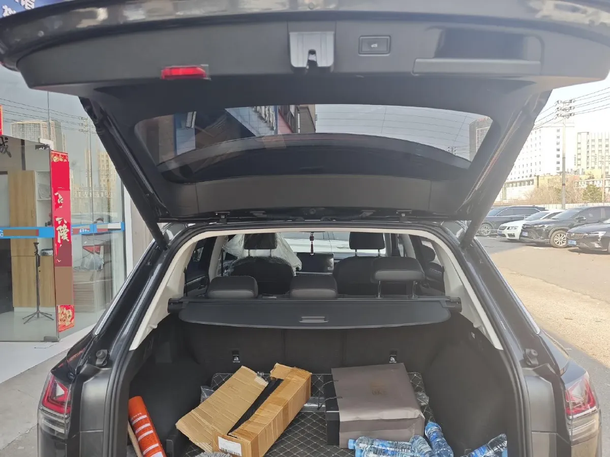 2025 Volkswagen Tayron 1.5T 160HP L4 7DCT,autocango,china used car exporter,china ev exporter,chinese used car exporter,chinese used ev exporter