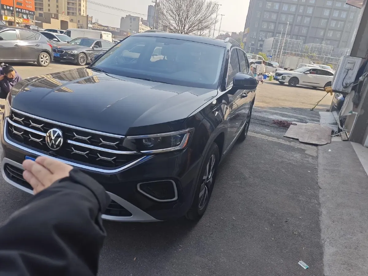 2025 Volkswagen Tayron 1.5T 160HP L4 7DCT,autocango,china used car exporter,china ev exporter,chinese used car exporter,chinese used ev exporter