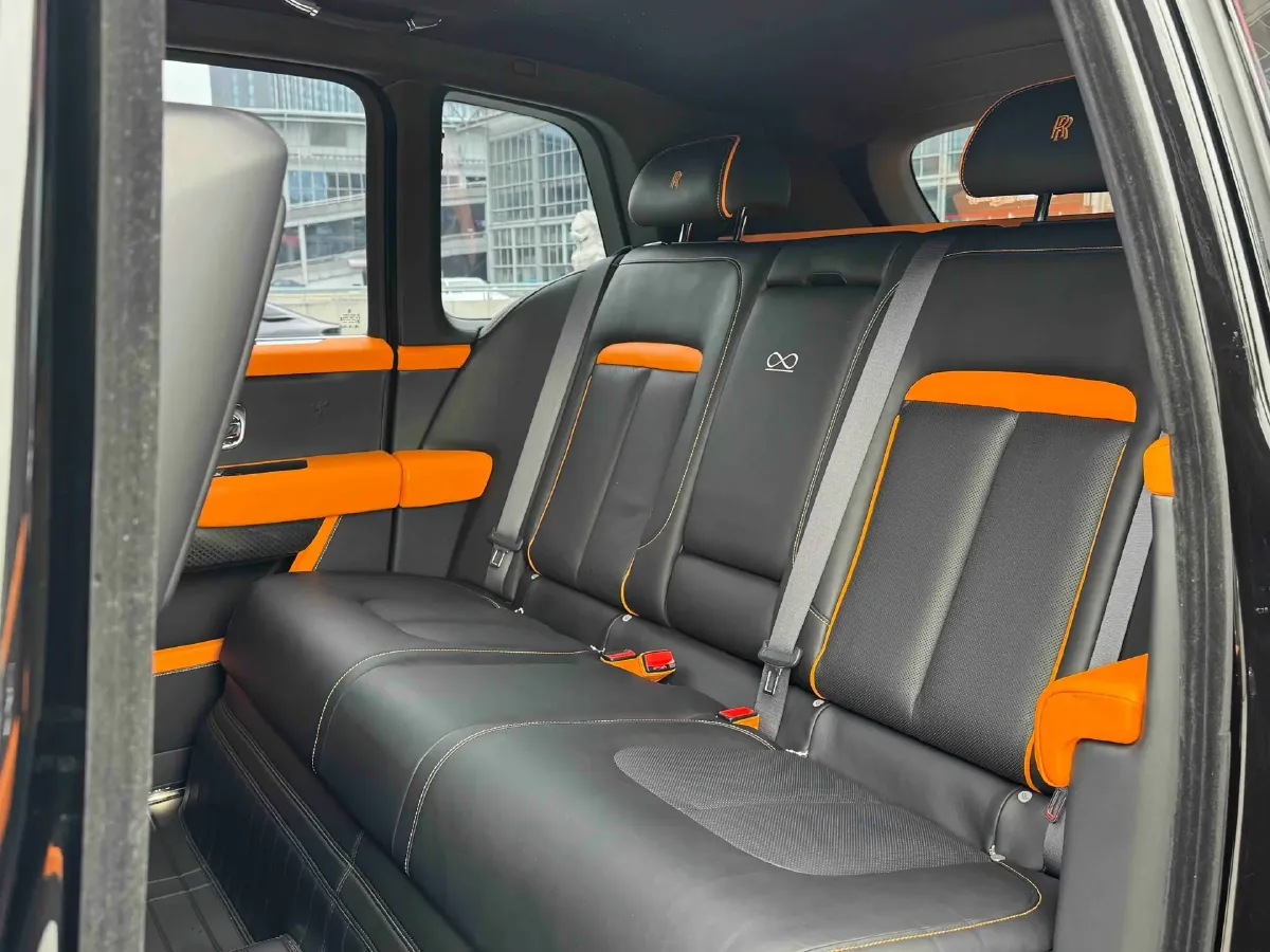 2020 Rolls-Royce Cullinan 6.7T 600HP V12 8AT,autocango,china used car exporter,china ev exporter,chinese used car exporter,chinese used ev exporter