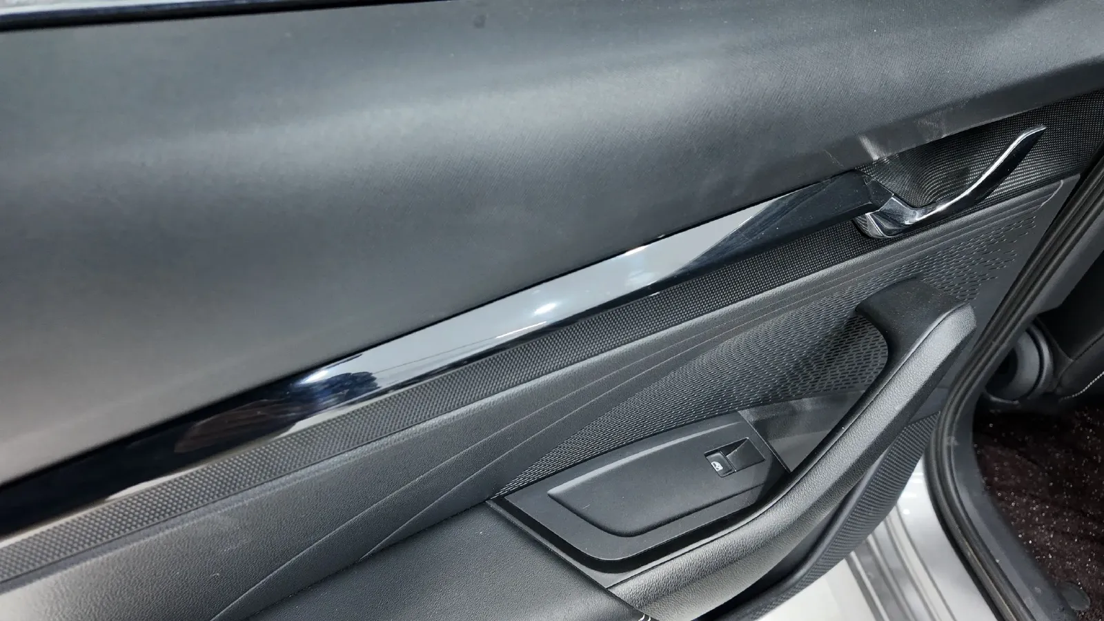 2022 Skoda Octavia 1.4T 150HP L4 7DCT,autocango,china used car exporter,china ev exporter,chinese used car exporter,chinese used ev exporter