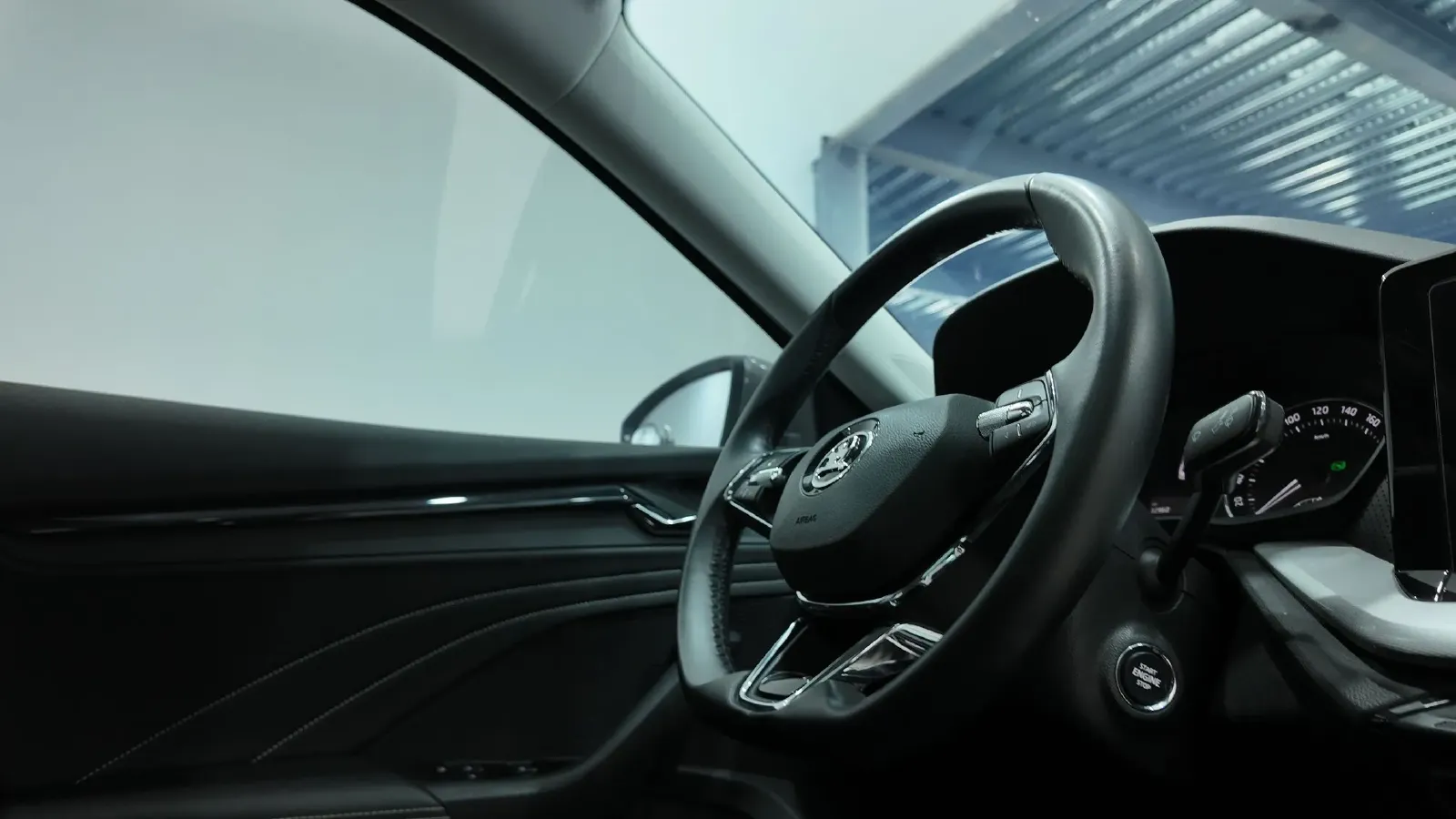 2022 Skoda Octavia 1.4T 150HP L4 7DCT,autocango,china used car exporter,china ev exporter,chinese used car exporter,chinese used ev exporter