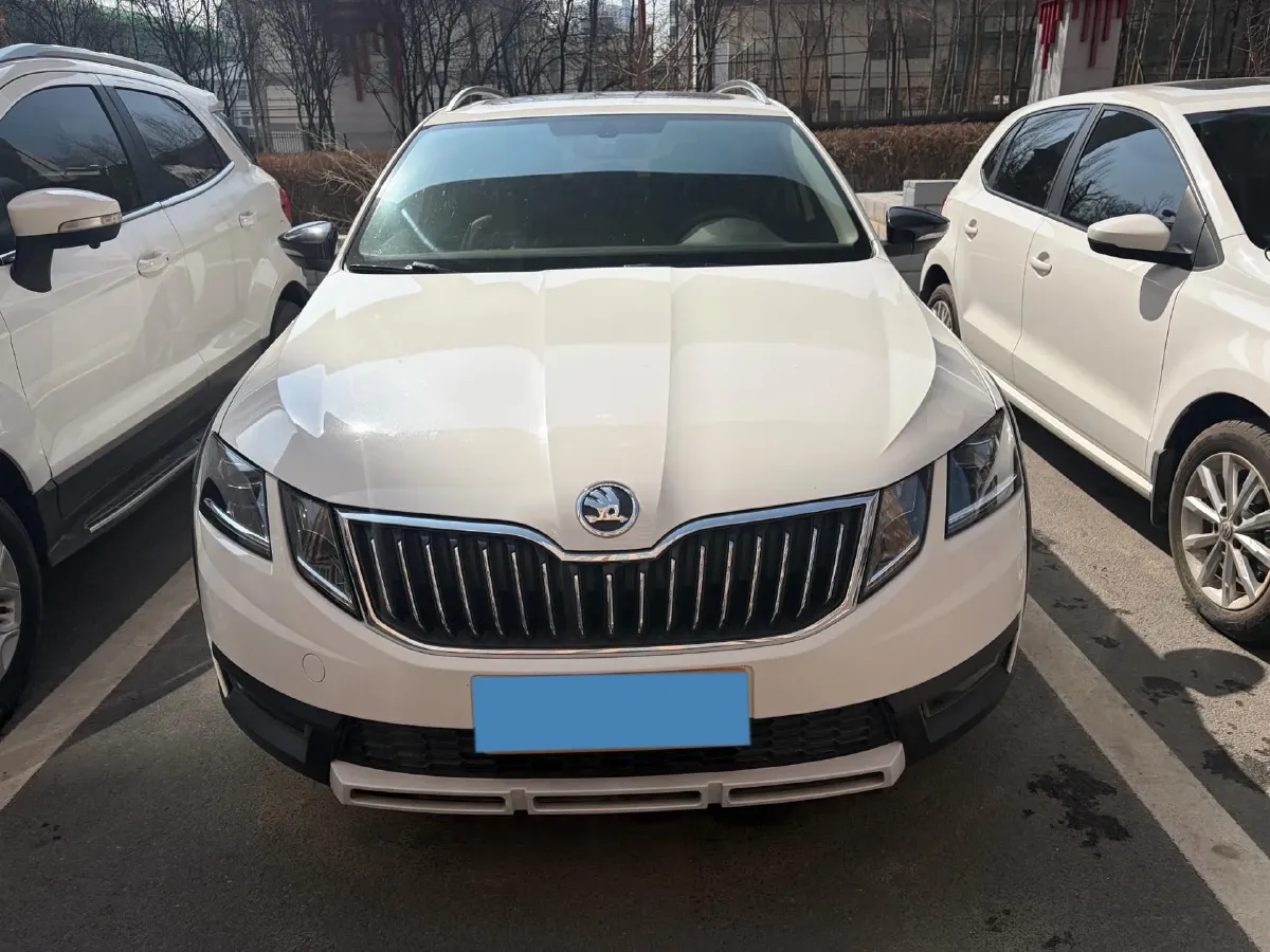 2018 Skoda Octavia 1.4T 150HP L4 7DCT,autocango,china used car exporter,china ev exporter,chinese used car exporter,chinese used ev exporter
