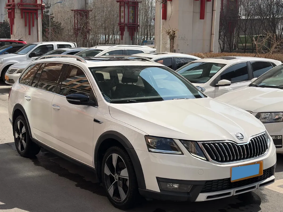 2018 Skoda Octavia 1.4T 150HP L4 7DCT,autocango,china used car exporter,china ev exporter,chinese used car exporter,chinese used ev exporter