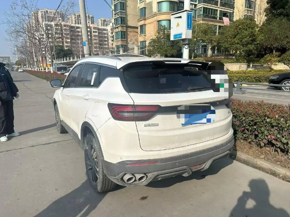 2023 Geely Coolray 1.5T 181HP L4 7DCT,autocango,china used car exporter,china ev exporter,chinese used car exporter,chinese used ev exporter