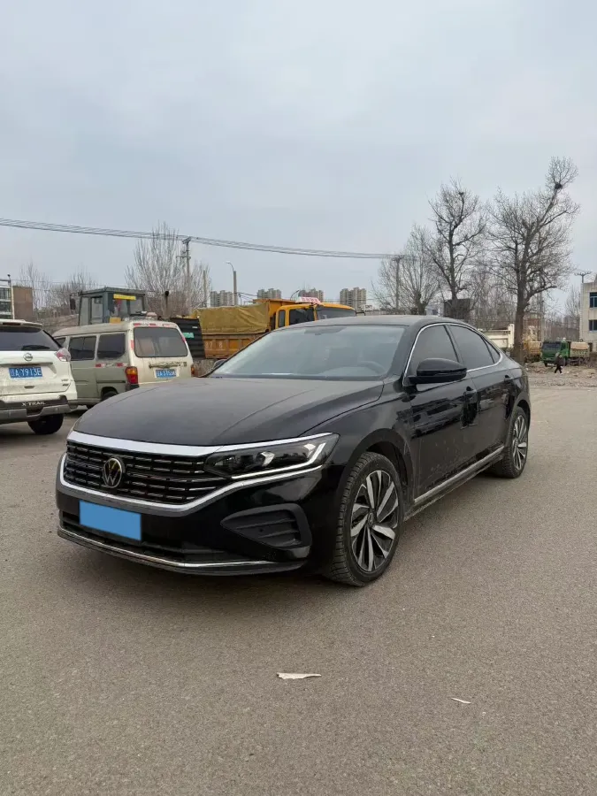 2024 Volkswagen Passat 2.0T 220HP L4 7DCT,autocango,china used car exporter,china ev exporter,chinese used car exporter,chinese used ev exporter