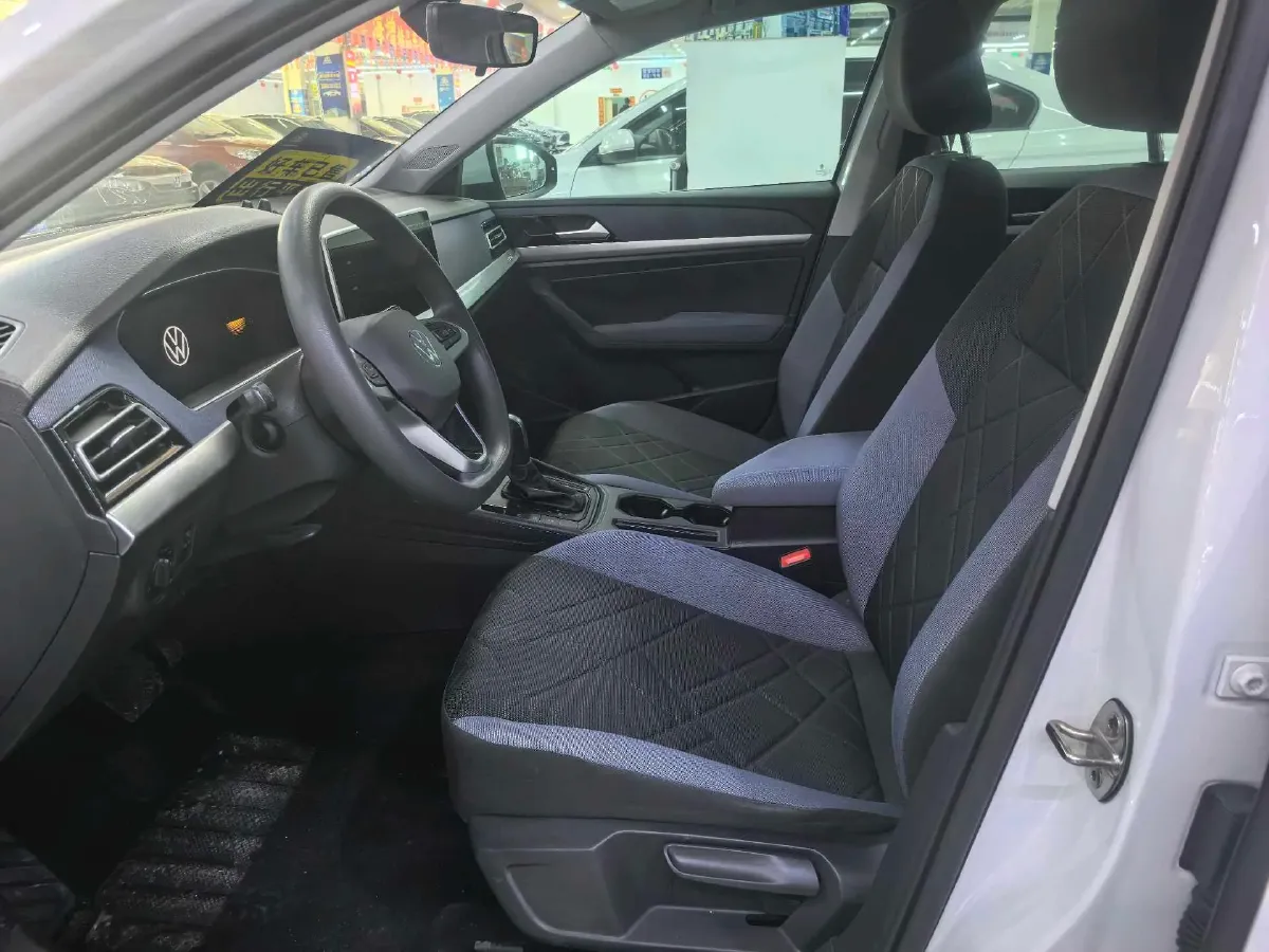 2023 Volkswagen Lavida 1.5L 113HP L4 6AT,autocango,china used car exporter,china ev exporter,chinese used car exporter,chinese used ev exporter