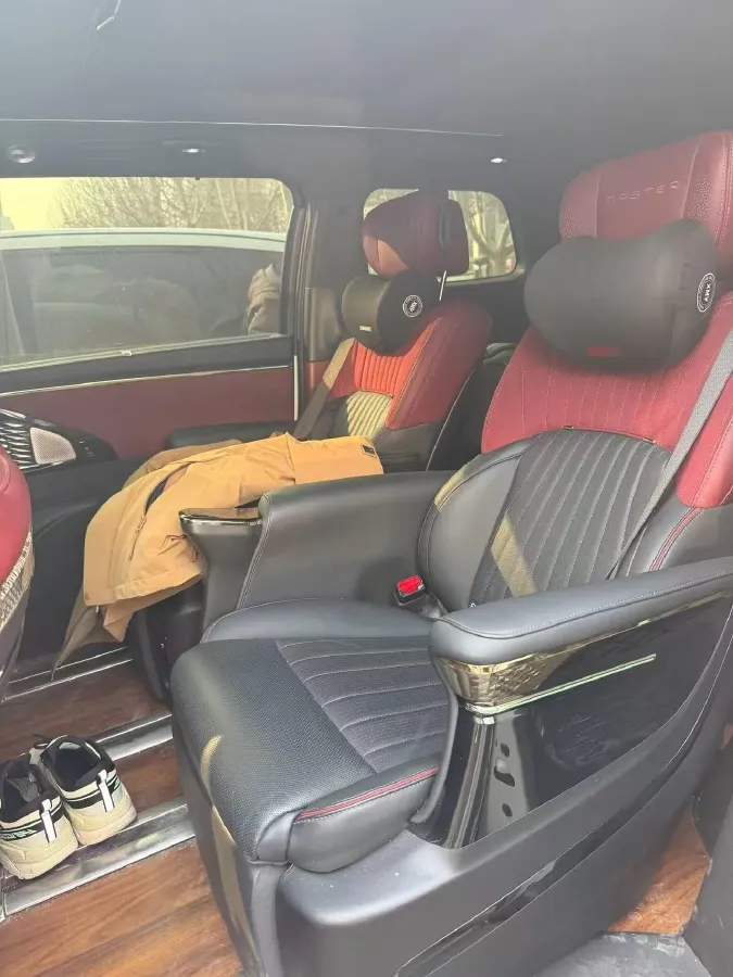 2023 GAC Trumpchi M8 2.0T 252HP L4 8AT,autocango,china used car exporter,china ev exporter,chinese used car exporter,chinese used ev exporter