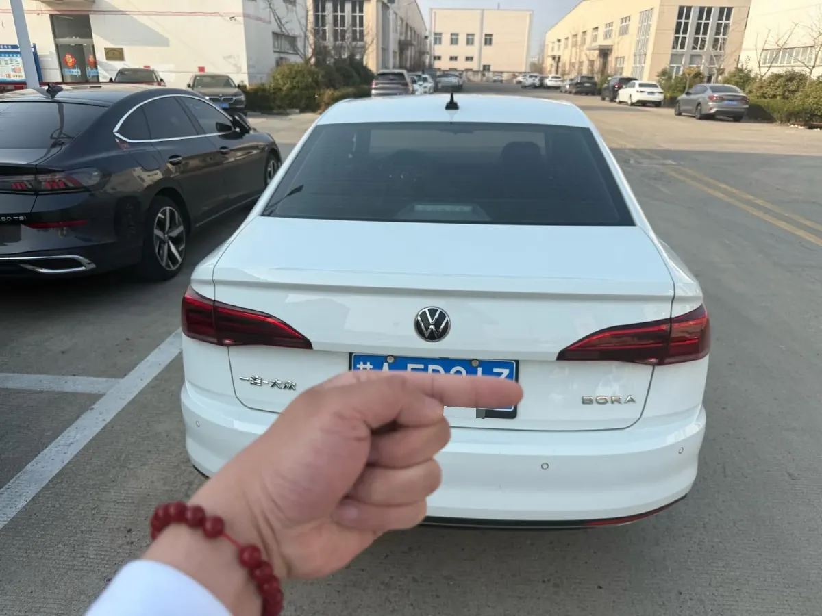 2021 Volkswagen Bora 1.5L 113HP L4 6AT,autocango,china used car exporter,china ev exporter,chinese used car exporter,chinese used ev exporter