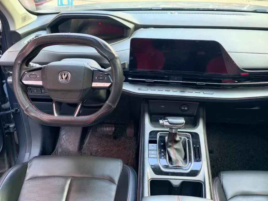 2022 ChangAn CS55 Plus 1.5T 180HP L4 7DCT,autocango,china used car exporter,china ev exporter,chinese used car exporter,chinese used ev exporter