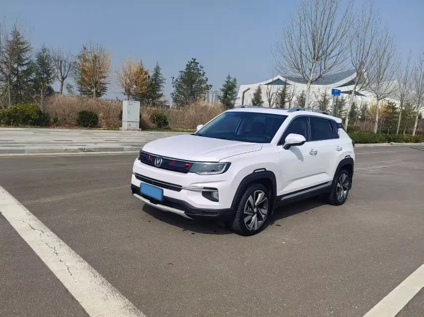 2019 ChangAn CS35 Plus 1.4T 158HP L4 7DCT,autocango,china used car exporter,china ev exporter,chinese used car exporter,chinese used ev exporter