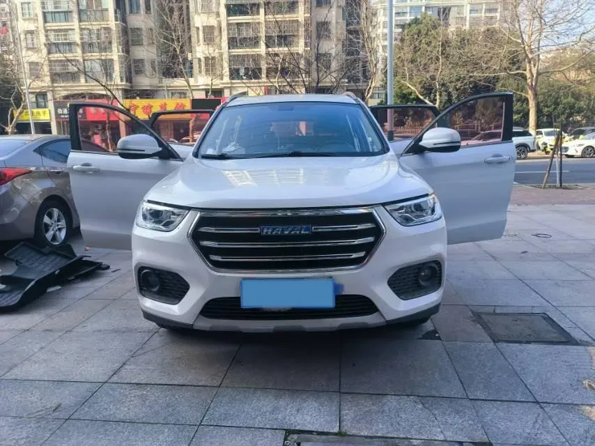 2018 Haval H2 1.5T 150HP L4 7DCT,autocango,china used car exporter,china ev exporter,chinese used car exporter,chinese used ev exporter