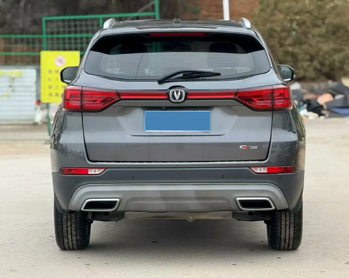 2022 ChangAn CS75 1.5T 180HP L4 7DCT,autocango,china used car exporter,china ev exporter,chinese used car exporter,chinese used ev exporter