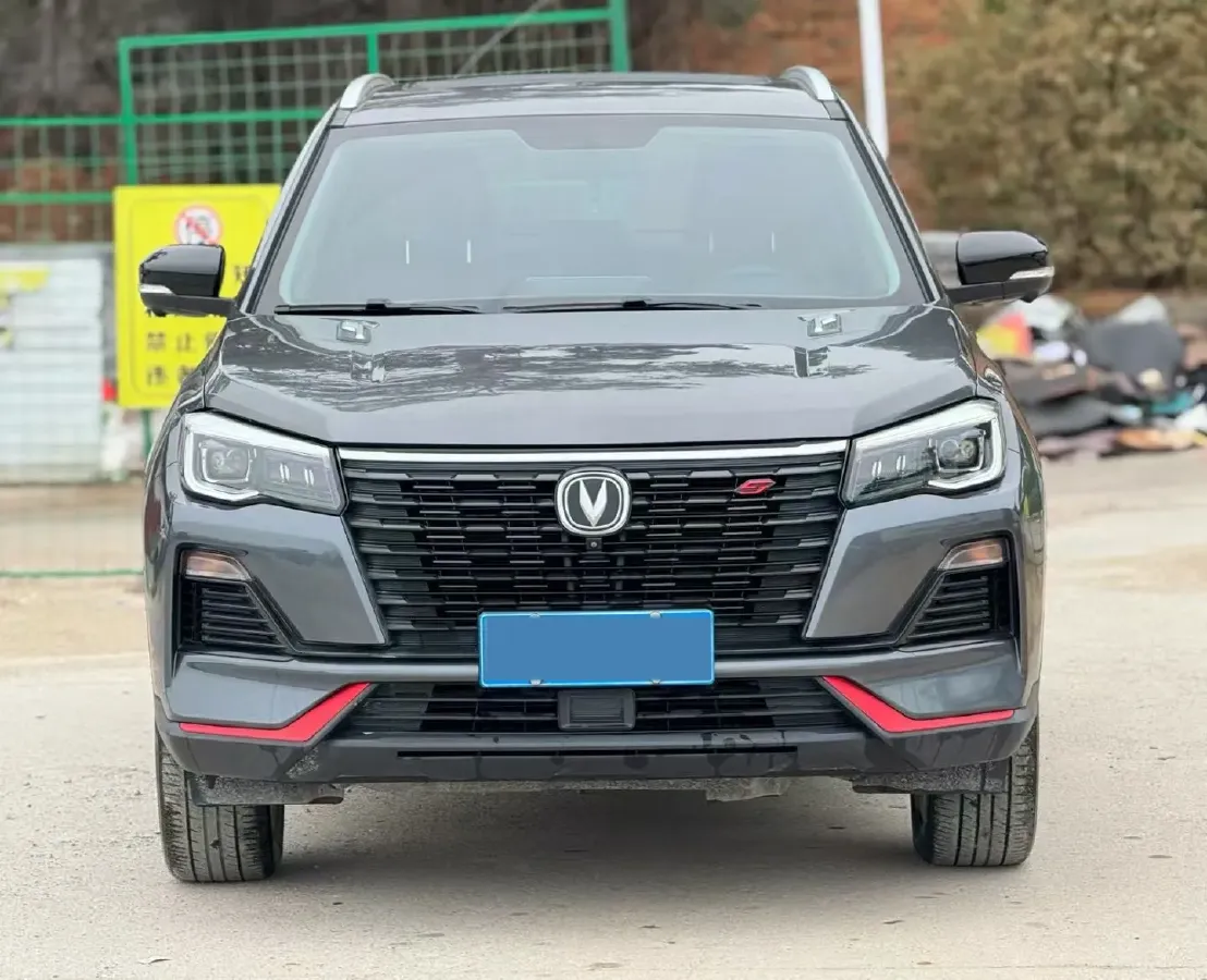 2022 ChangAn CS75 1.5T 180HP L4 7DCT,autocango,china used car exporter,china ev exporter,chinese used car exporter,chinese used ev exporter