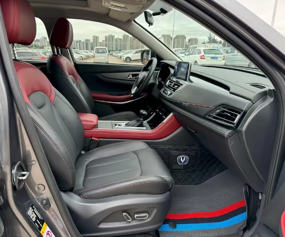 2022 ChangAn CS75 1.5T 180HP L4 7DCT,autocango,china used car exporter,china ev exporter,chinese used car exporter,chinese used ev exporter