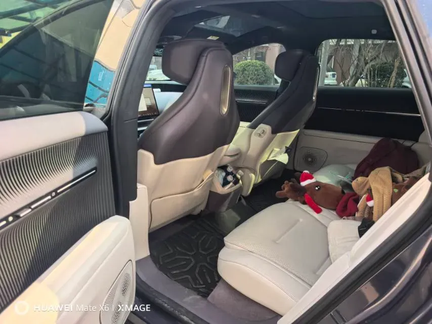 2024 Avatr 12 BEV 94.5KWH,autocango,china used car exporter,china ev exporter,chinese used car exporter,chinese used ev exporter