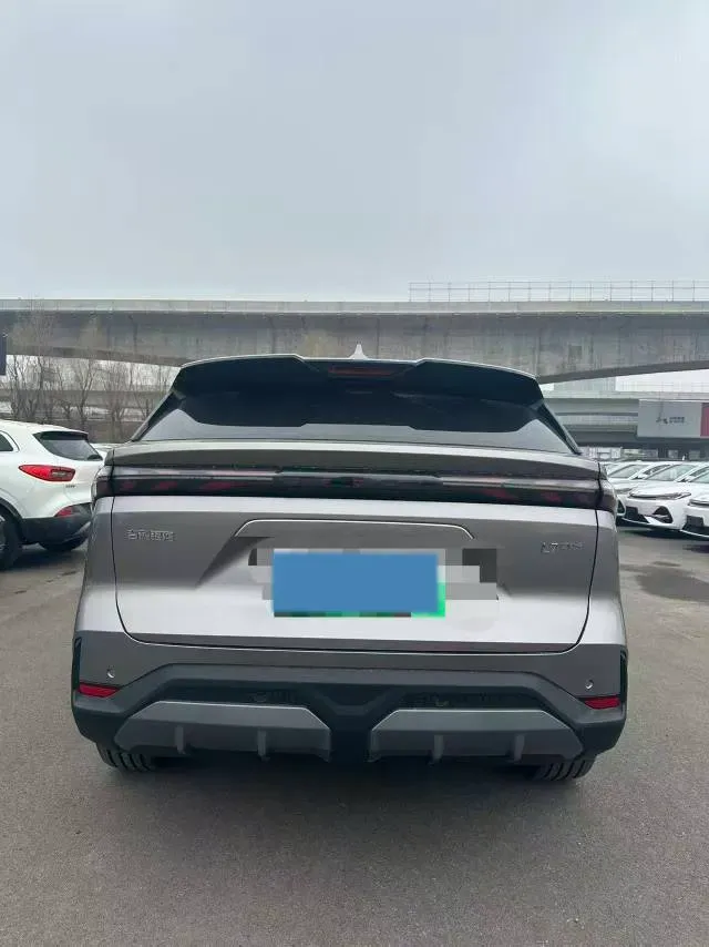 2025 Geely Galaxy L7 1.5L 112HP L4 1DHT PHEV 18.4KWH,autocango,china used car exporter,china ev exporter,chinese used car exporter,chinese used ev exporter