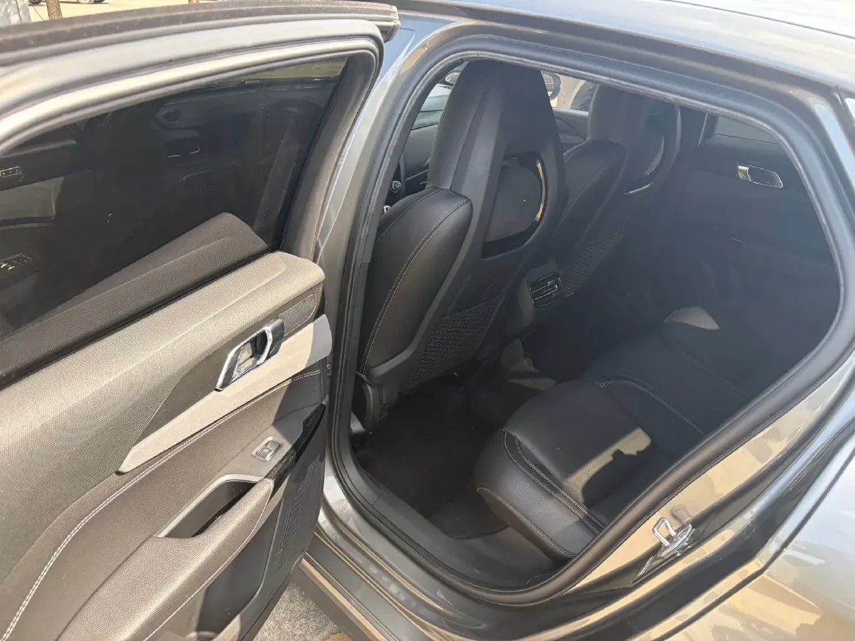 2021 LYNK&CO 03 1.5T 180HP L3 7DCT,autocango,china used car exporter,china ev exporter,chinese used car exporter,chinese used ev exporter