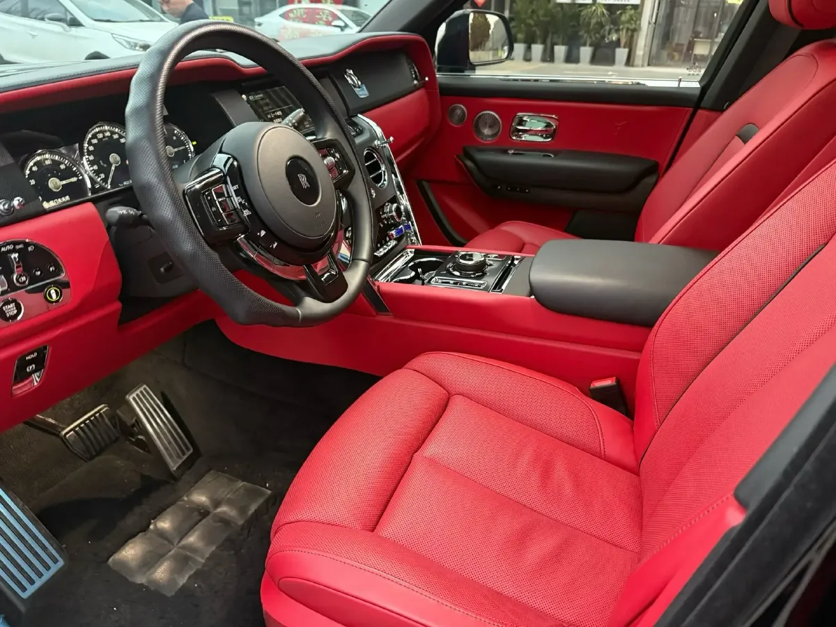 2024 Rolls-Royce Cullinan 6.7T 571HP V12 8AT,autocango,china used car exporter,china ev exporter,chinese used car exporter,chinese used ev exporter