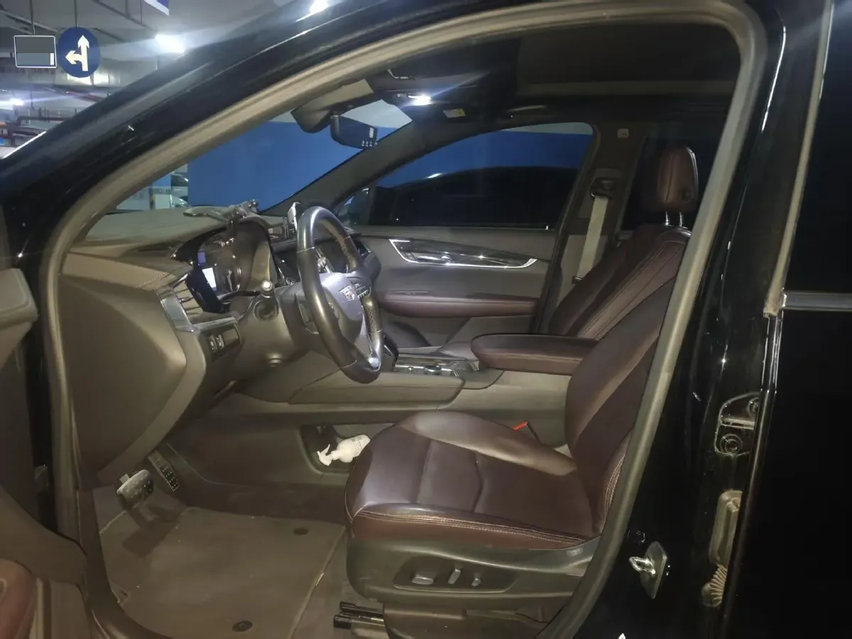 2020 Cadillac XT6 2.0T 237HP L4 9AT,autocango,china used car exporter,china ev exporter,chinese used car exporter,chinese used ev exporter