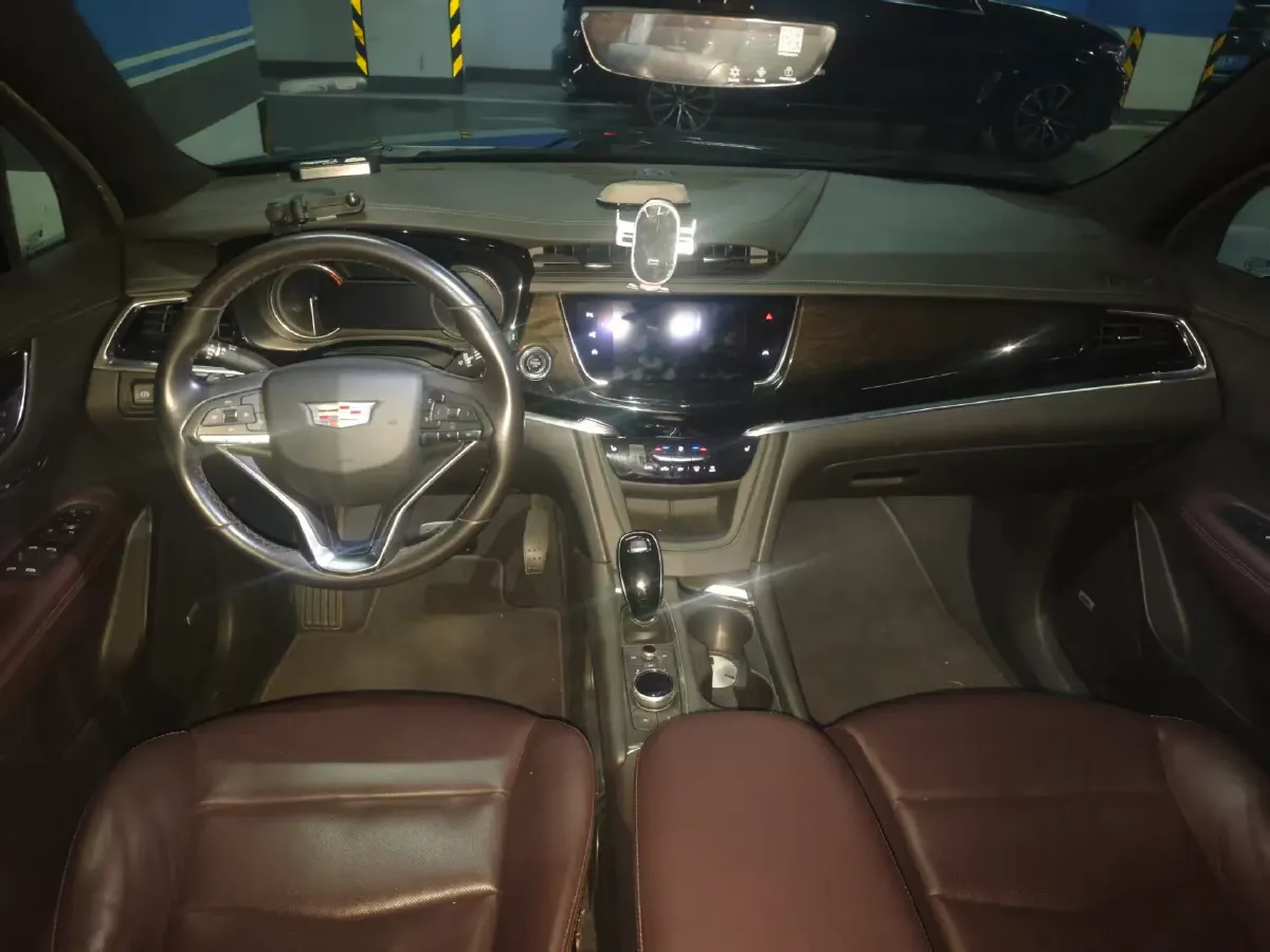 2020 Cadillac XT6 2.0T 237HP L4 9AT,autocango,china used car exporter,china ev exporter,chinese used car exporter,chinese used ev exporter