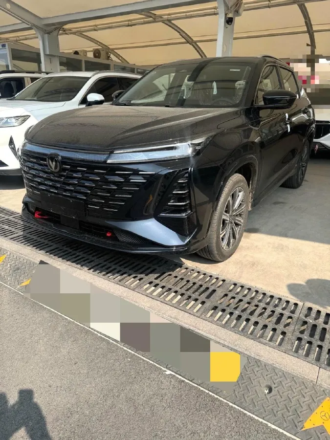 2026 ChangAn CS75 Plus 1.5T 192HP L4 8AT,autocango,china used car exporter,china ev exporter,chinese used car exporter,chinese used ev exporter
