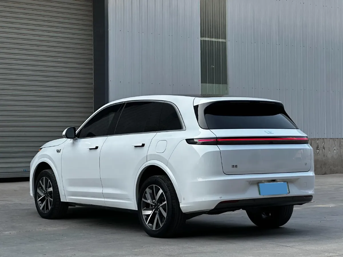 2023 Li L7 Range Extended 154HP REEV 40.9KWH,autocango,china used car exporter,china ev exporter,chinese used car exporter,chinese used ev exporter