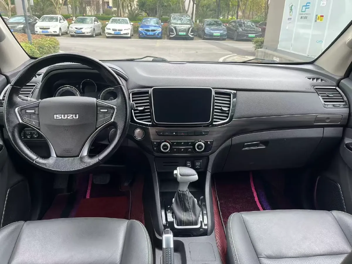 2018 Isuzu Mu-X 1.9T 163HP L4 6AT,autocango,china used car exporter,china ev exporter,chinese used car exporter,chinese used ev exporter