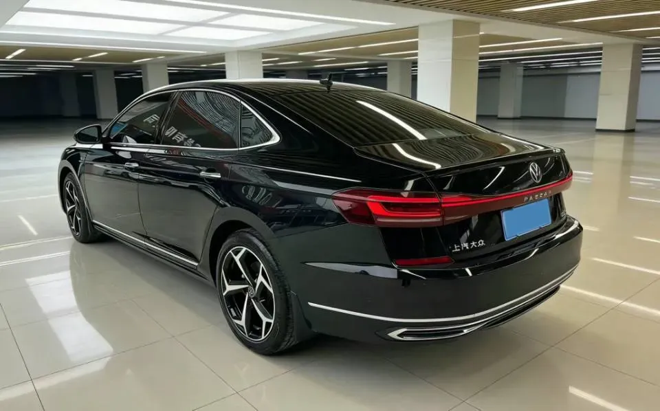 2022 Xpeng P7 BEV 60.2KWH,autocango,china used car exporter,china ev exporter,chinese used car exporter,chinese used ev exporter