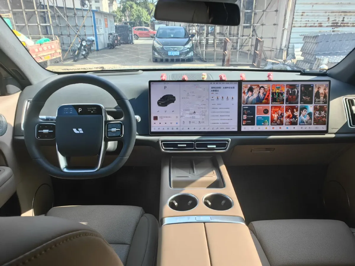 2025 Li L6 Range Extended 154HP L4 REEV,autocango,china used car exporter,china ev exporter,chinese used car exporter,chinese used ev exporter