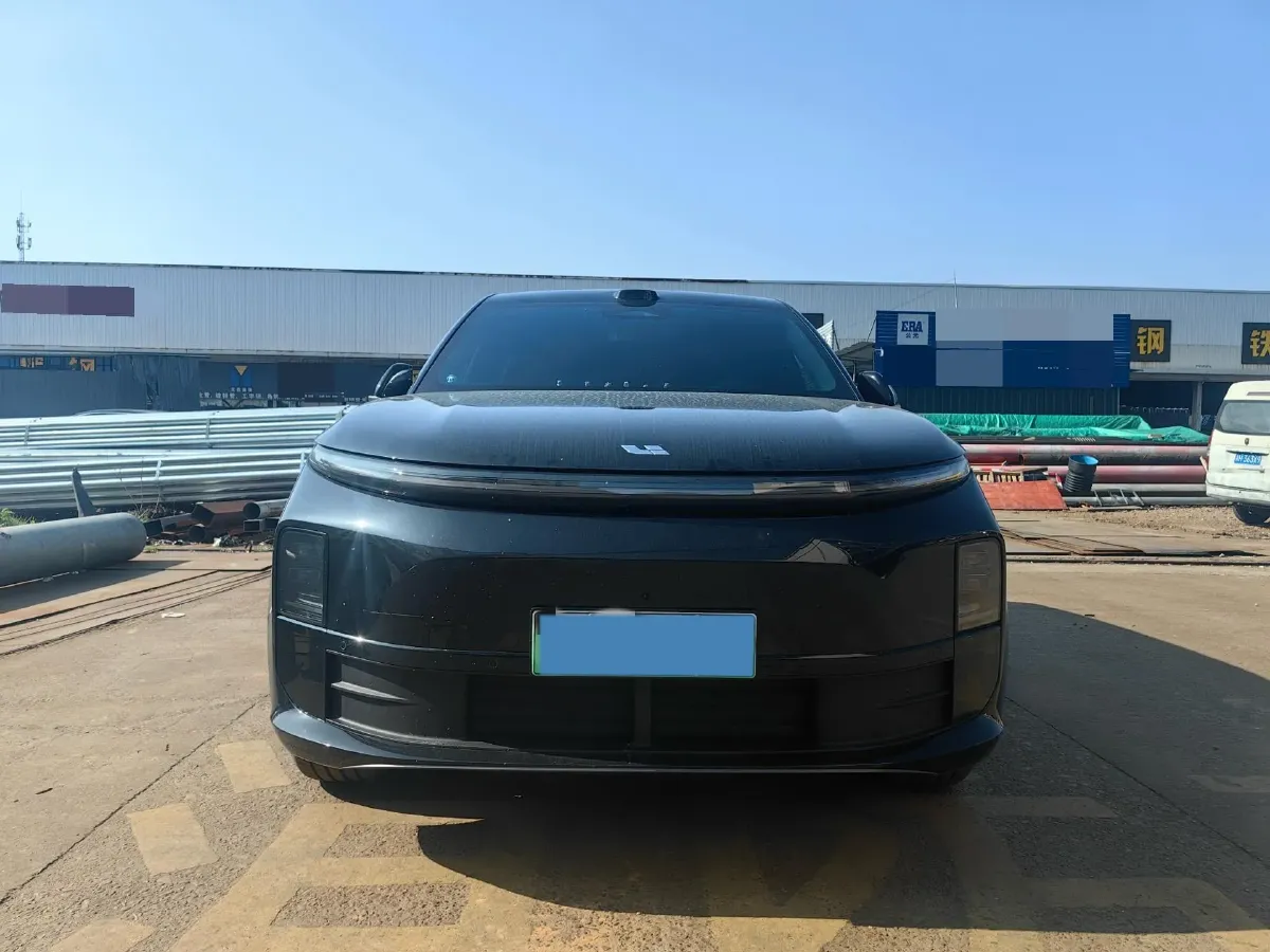 2025 Li L6 Range Extended 154HP L4 REEV,autocango,china used car exporter,china ev exporter,chinese used car exporter,chinese used ev exporter