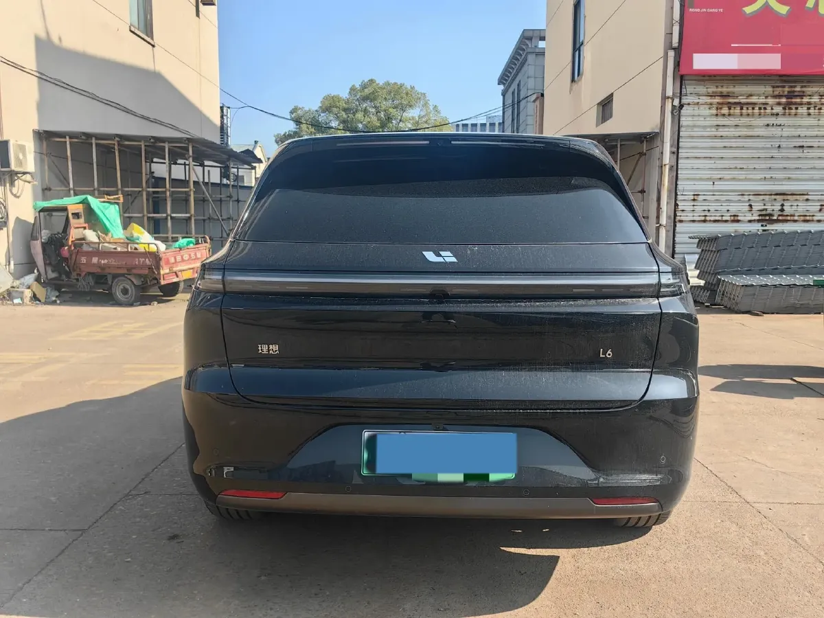 2025 Li L6 Range Extended 154HP L4 REEV,autocango,china used car exporter,china ev exporter,chinese used car exporter,chinese used ev exporter