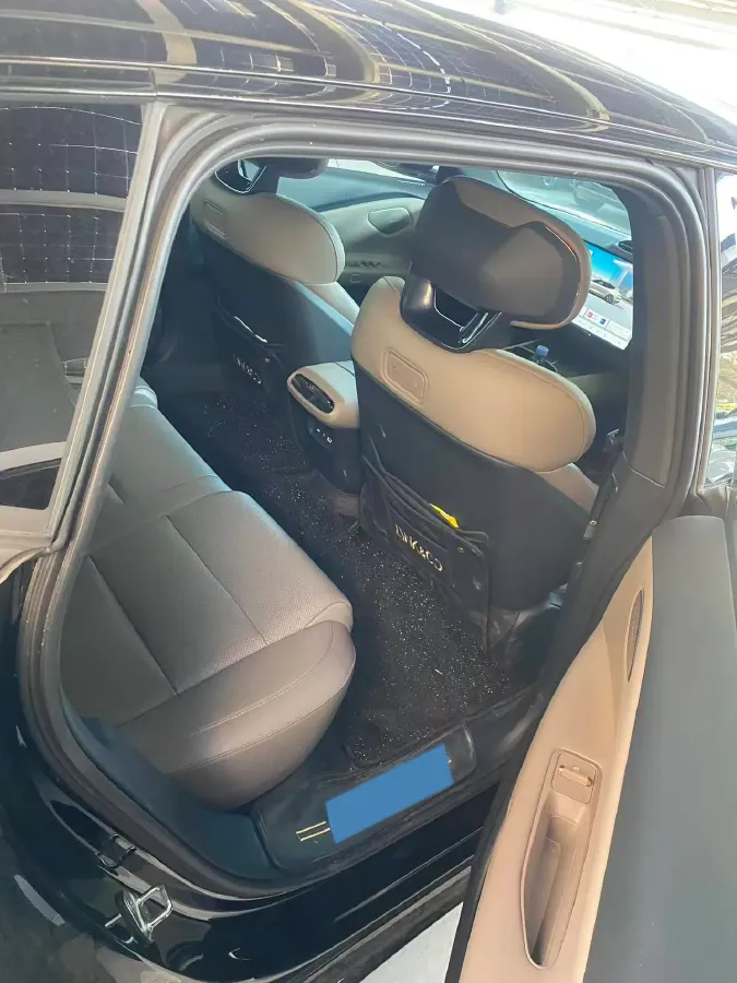 2025 Isuzu LingTuo 2.0T 220HP L4 8AT,autocango,china used car exporter,china ev exporter,chinese used car exporter,chinese used ev exporter