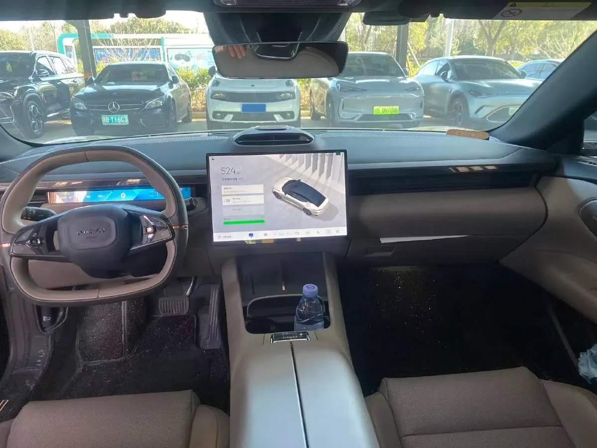 2025 Isuzu LingTuo 2.0T 220HP L4 8AT,autocango,china used car exporter,china ev exporter,chinese used car exporter,chinese used ev exporter