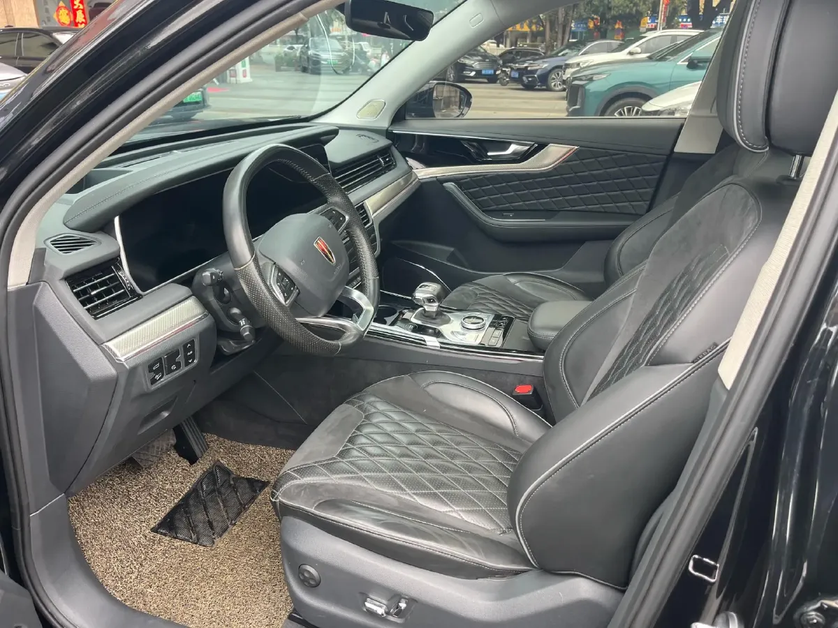 2019 HongQi HS5 2.0T 224HP L4 6AT,autocango,china used car exporter,china ev exporter,chinese used car exporter,chinese used ev exporter