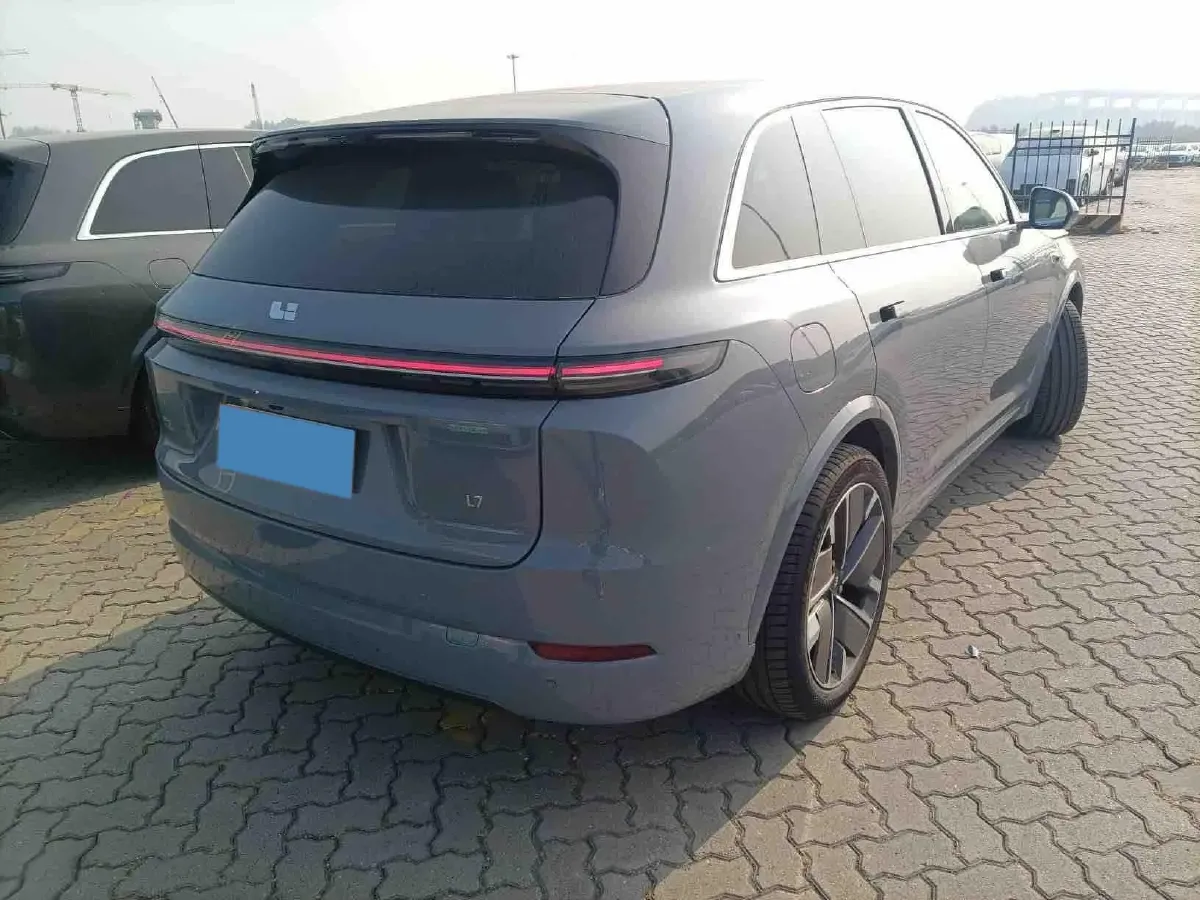2025 Li L7 Range Extended 154HP REEV,autocango,china used car exporter,china ev exporter,chinese used car exporter,chinese used ev exporter