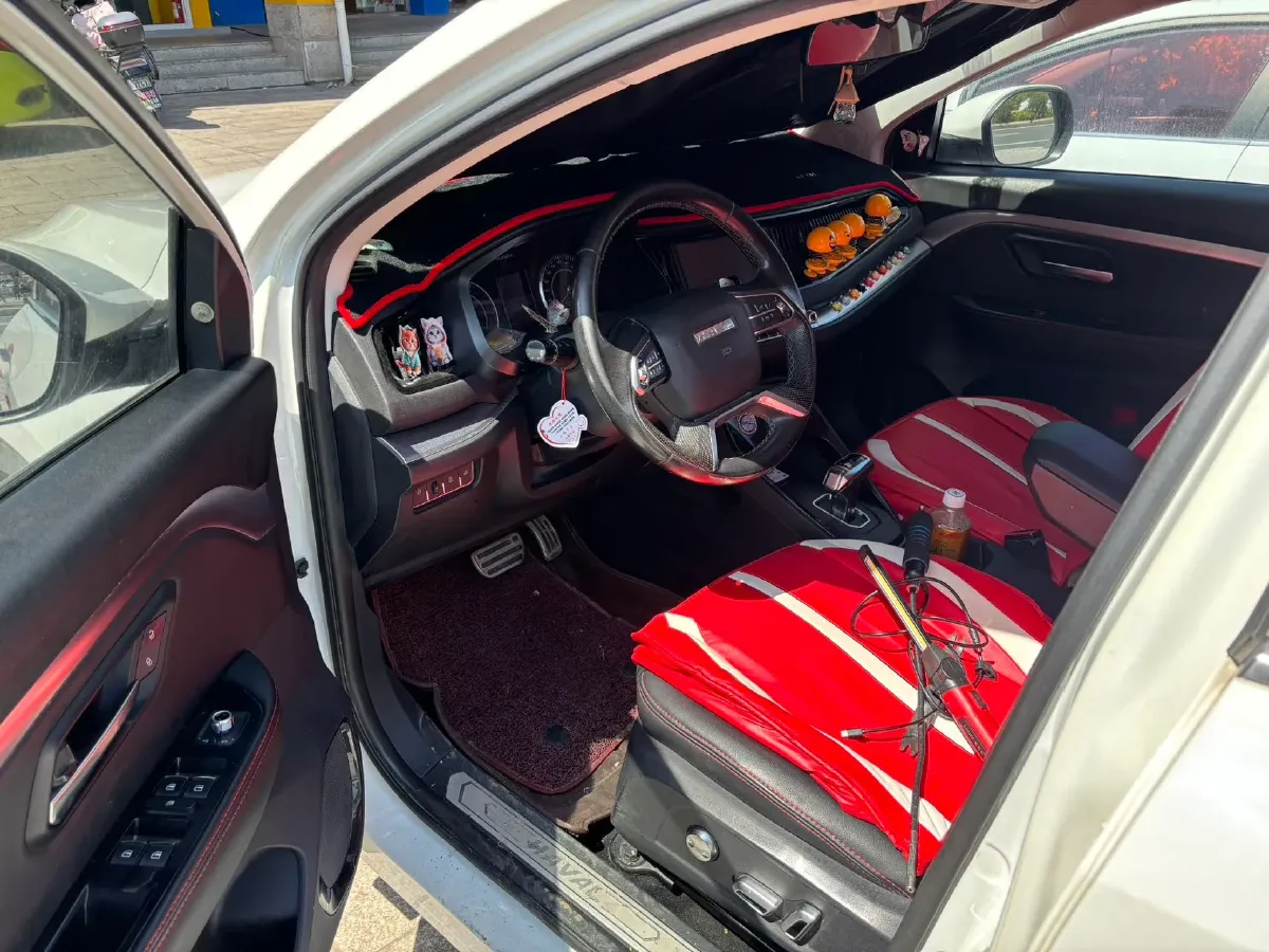 2018 Haval H2s 1.5T 150HP L4 7DCT,autocango,china used car exporter,china ev exporter,chinese used car exporter,chinese used ev exporter