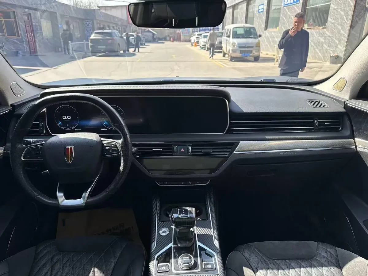 2022 HongQi HS5 2.0T 224HP L4 6AT,autocango,china used car exporter,china ev exporter,chinese used car exporter,chinese used ev exporter