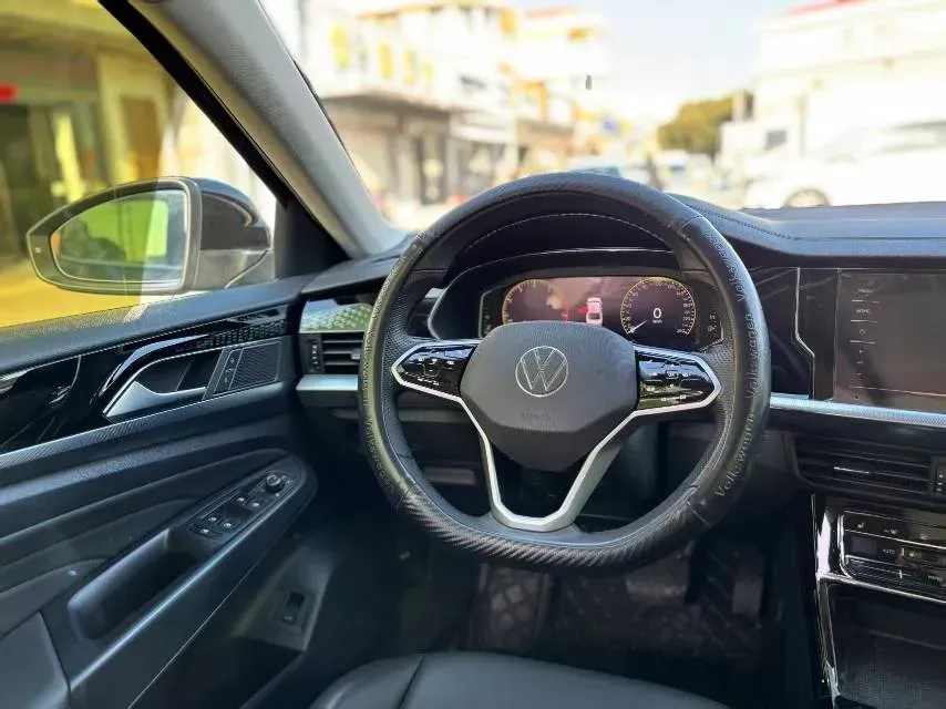 2023 Volkswagen Passat 2.0T 186HP L4 7DCT,autocango,china used car exporter,china ev exporter,chinese used car exporter,chinese used ev exporter