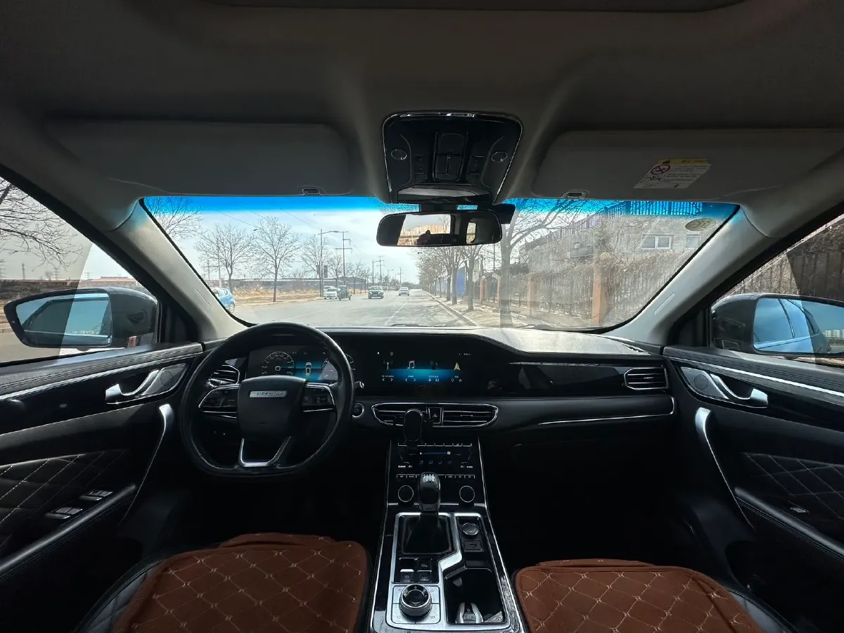 2020 Jetour X90 1.5T 156HP L4 6MT,autocango,china used car exporter,china ev exporter,chinese used car exporter,chinese used ev exporter