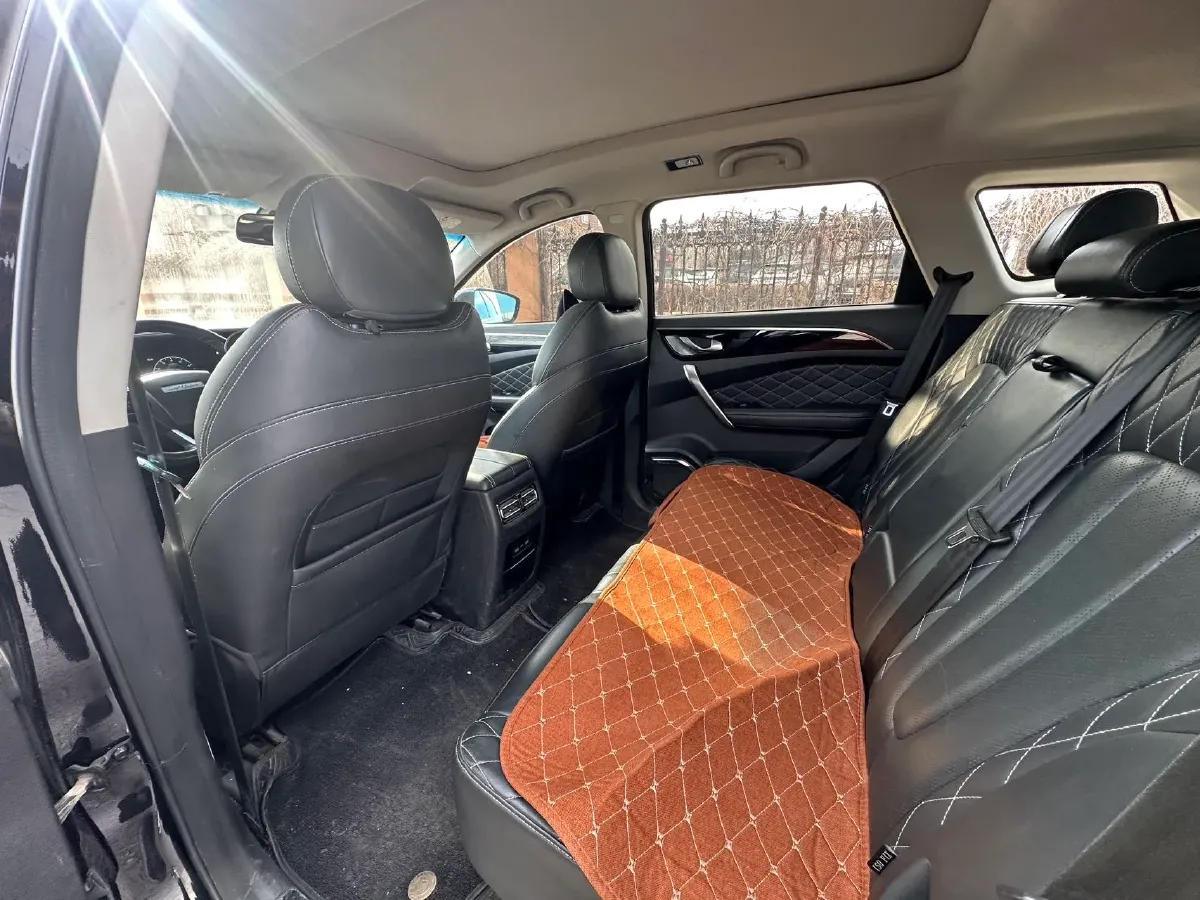 2020 Jetour X90 1.5T 156HP L4 6MT,autocango,china used car exporter,china ev exporter,chinese used car exporter,chinese used ev exporter